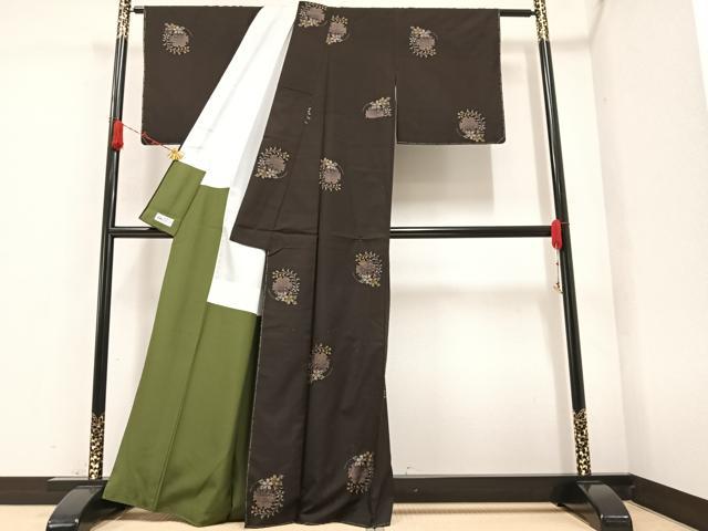 平和屋着物●本場大島紬　カタス9マルキ　地空き　雪輪草花文　やまと誂製　正絹　逸品　未使用　AAAZ1797ph