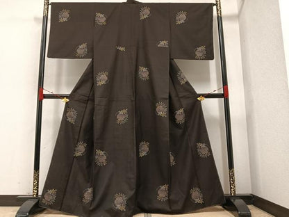 平和屋着物●本場大島紬　カタス9マルキ　地空き　雪輪草花文　やまと誂製　正絹　逸品　未使用　AAAZ1797ph