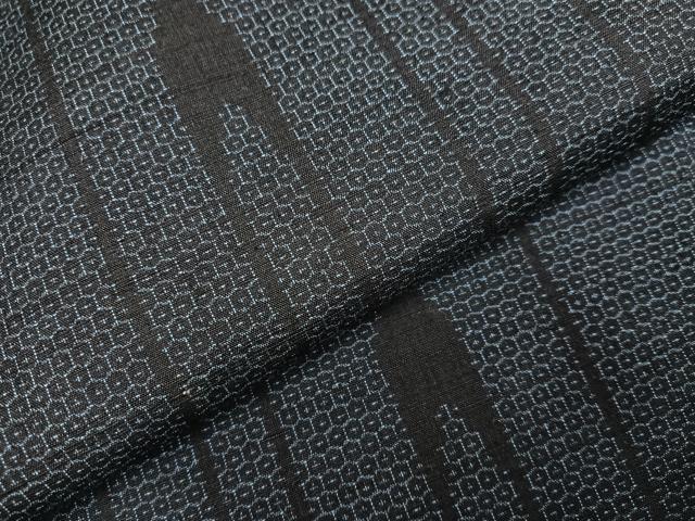 平和屋着物●結城紬　80亀甲　変わり間道　正絹　逸品　AAAZ1937ph