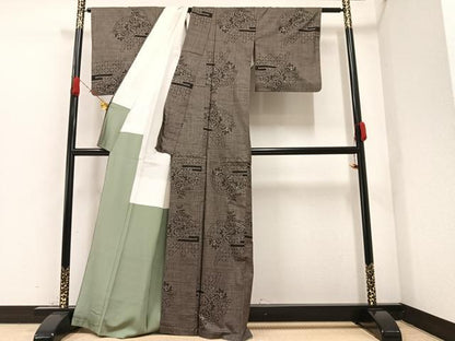 平和屋着物●本場大島紬　一元7マルキ　花籬文　正絹　逸品　AAAZ4517ph