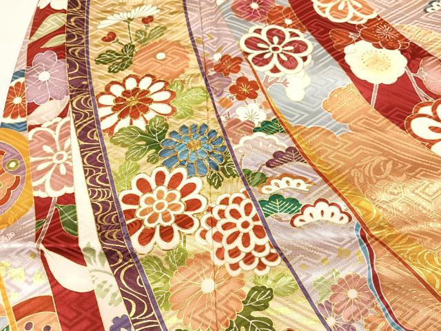 平和屋着物●豪華振袖　駒刺繍　吉祥草花文　金彩　正絹　逸品　AAAZ5044ph