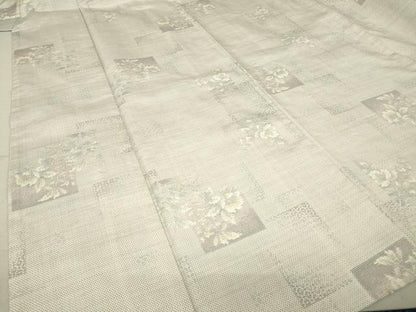平和屋着物▽本場大島紬 白大島 単衣 9マルキ 色紙花文 正絹 逸品 DAAV5390az