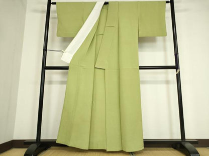 平和屋着物▽上質な色無地　単衣　若葉色　正絹　逸品　DAAV5535az