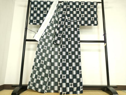 平和屋着物▽小紋 単衣 市松花文 黒地 洗える着物 DAAV5583az