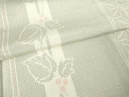 平和屋着物▽本塩沢 単衣 南天蔦の葉文 110亀甲 証紙付き 正絹 逸品 DAAV5718az