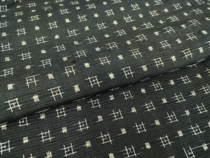 平和屋着物▽上質な紬 単衣 絣文 黒地 正絹 逸品DAAV5780az