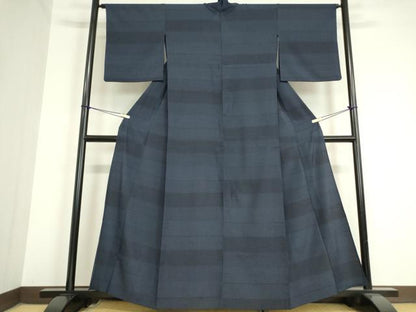 平和屋着物▽本塩沢　単衣　横段文　110亀甲　正絹　逸品　DAAV5686az
