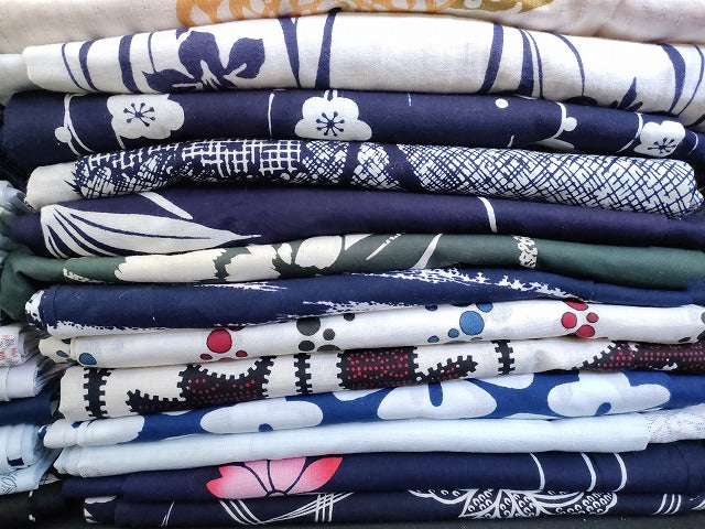 平和屋本店■浴衣 まとめて 45点 菊 花柄 紫陽花 百合 ラメ Luxjewel しじら織 など 着用可能多数 未使用品あり ppp2570