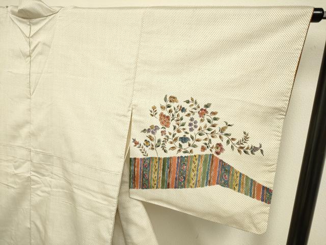 平和屋着物●本場大島紬 訪問着 白大島 作家物 更紗花文 正絹 逸品 DAAV3465du