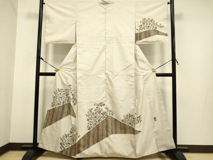 平和屋着物●本場大島紬 訪問着 白大島 作家物 更紗花文 正絹 逸品 DAAV3465du