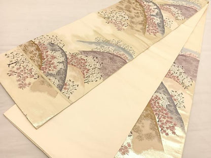 平和屋着物◎六通柄袋帯　唐織　仁清花山文　金糸　正絹　逸品　BAAV1997hv