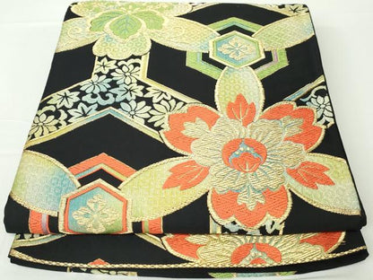 平和屋着物◎六通柄袋帯　唐織　亀甲花文　黒地　金糸　正絹　逸品　DAAW8655qa