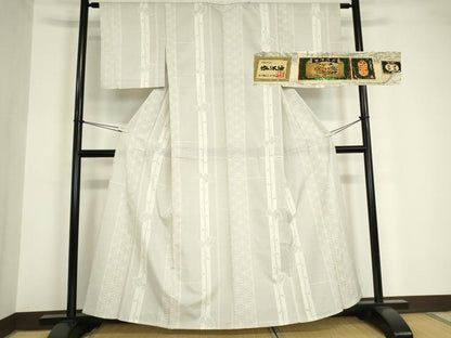 平和屋着物▽本塩沢 単衣 南天蔦の葉文 110亀甲 証紙付き 正絹 逸品 DAAV5718az