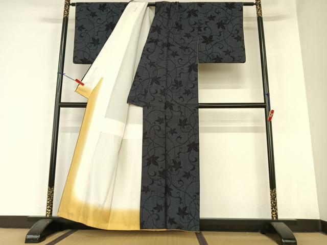 平和屋着物●本真綿結城紬　100亀甲　南天蔦の葉文　証紙付き　正絹　逸品　AABA0346zg