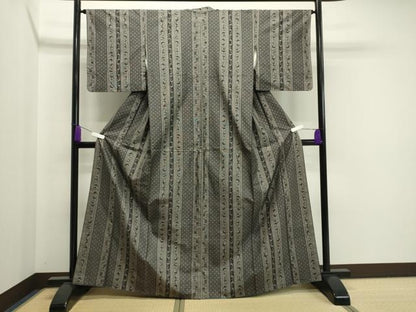 平和屋着物●本場大島紬　9マルキ　吉祥間道　正絹　逸品　CAAX5925gh