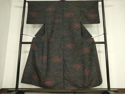 平和屋着物▽上質な紬　単衣　雲重ね御所車文　黒色　正絹　逸品　DAAX3125az