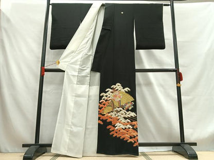 平和屋着物■豪華黒留袖　駒刺繍　扇面松花文　金銀糸　正絹　逸品　AABB1702mf
