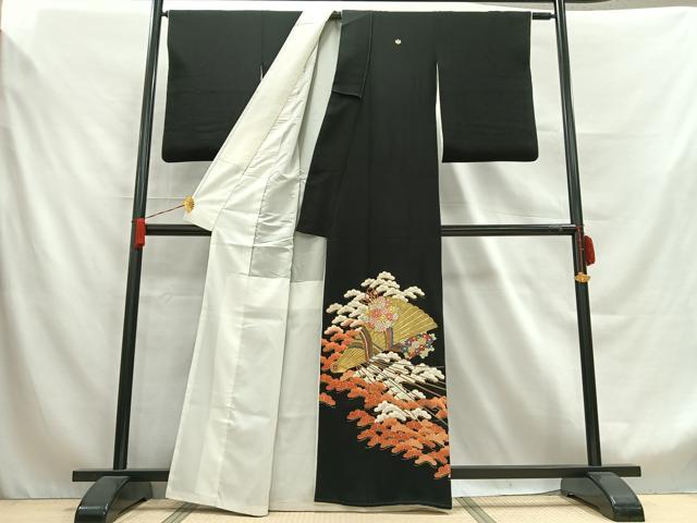 平和屋着物■豪華黒留袖　駒刺繍　扇面松花文　金銀糸　正絹　逸品　AABB1702mf