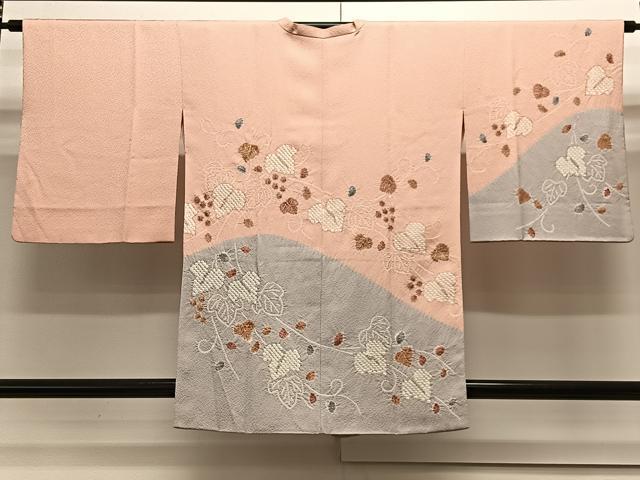 平和屋着物∞道行コート　葡萄蔦の葉文　金彩　正絹　逸品　CAAX7873ua