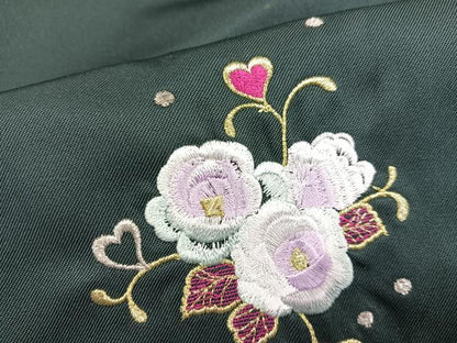 平和屋着物●行灯袴　刺繍　舞花文　金糸　洗える着物　未使用　AABB3609ph