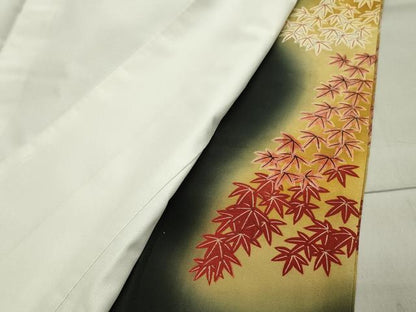 平和屋着物■豪華黒留袖　駒刺繍　楓文　暈し染め　金銀彩　正絹　逸品　CAAY6574gh