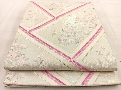 平和屋着物◎新佐賀錦　六通柄袋帯　草花文　銀糸　やまとオリジナル　正絹　逸品　BAAU9260yc