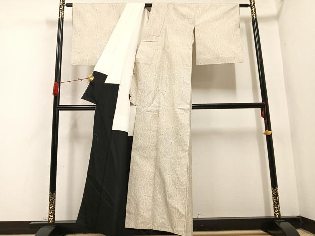 平和屋着物●本場大島紬 白大島 一元7マルキ 麻の葉文様 正絹 逸品 AABB6270ph
