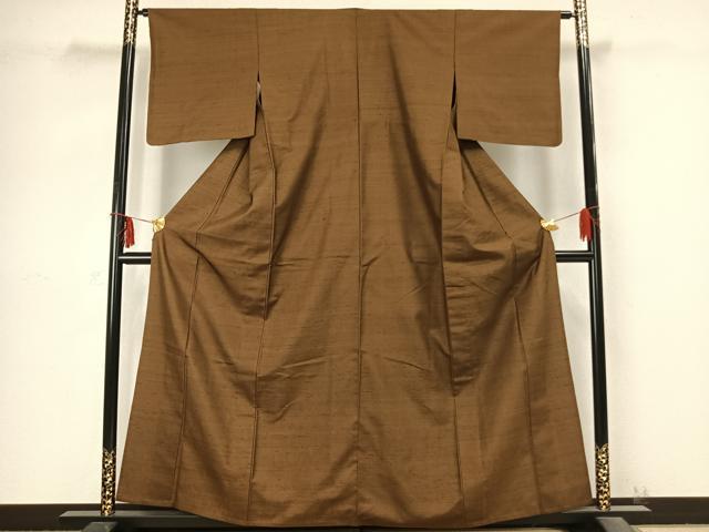 平和屋着物●上質な紬　色無地　蒸栗色　正絹　逸品　CABE2615yc 平和屋着物▽上質な紬 単衣 色無地 路考茶色 正絹 逸品 AABB2288fy