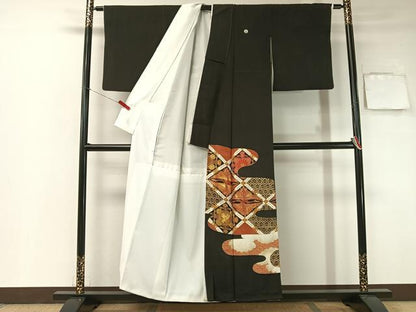平和屋着物■豪華黒留袖 駒刺繍 霞双鶴菱菊文 金彩 正絹 逸品 CAAY7190vp