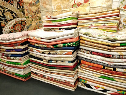 平和屋本店■袋帯 西陣 まとめて100点 鳳凰 鶴 孔雀 人物 蝶 更紗 花柄 楽器 佐賀錦 金銀糸 など 未使用品あり 全て正絹 se3711