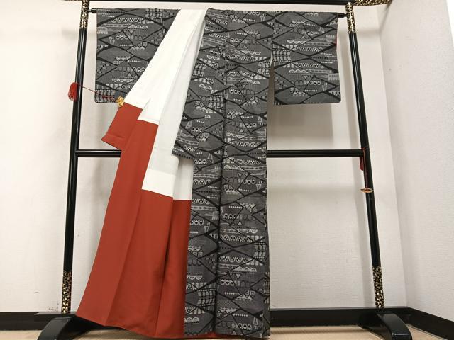 平和屋着物●本場大島紬 一元総絣 幾何学文様 正絹 逸品 AABC2551ph