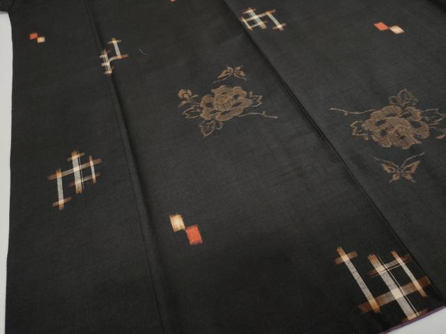 平和屋着物●上質な紬 花蝶文 黒地 正絹 逸品 DAAY5280ud