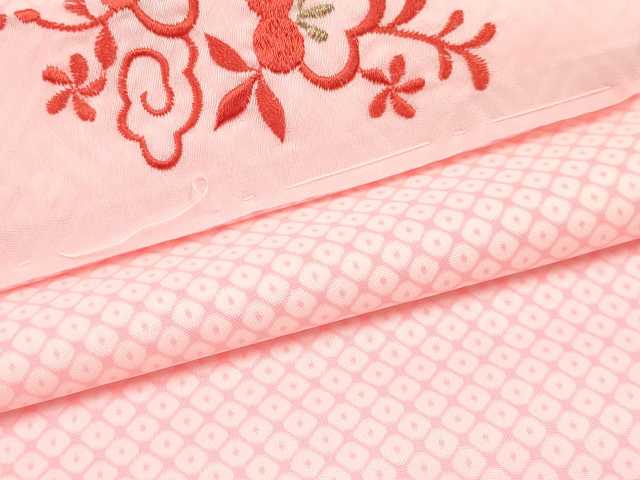 平和屋着物[]七五三　女の子　７歳　祝着　四つ身　襦袢(単衣・半衿刺繍)・袋帯セット　駒刺繍　花蝶雪芝文　金彩　逸品　DAAY3120ma