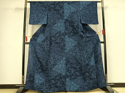 平和屋着物▽上質な小紋 単衣 藍 型染め 切嵌花唐草文 鬼しぼ縮緬 そごう百貨店扱い 正絹 逸品 AABC3986fy