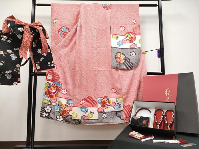平和屋本店■極上 七五三　女の子　7歳　祝着・つけ帯・草履・バッグ・小物セット　絞り　花夢二　舞花文　金彩　紙箱付き 逸品 CYAA3700s5
