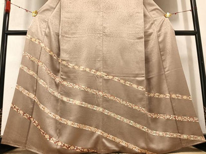 平和屋着物●訪問着　駒刺繍　花唐草文　金彩　正絹　逸品　AABC9779ph