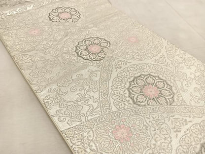 平和屋着物◎六通柄袋帯　唐織　青海花文　プラチナ二重箔　正絹　逸品　BAAV6520yc
