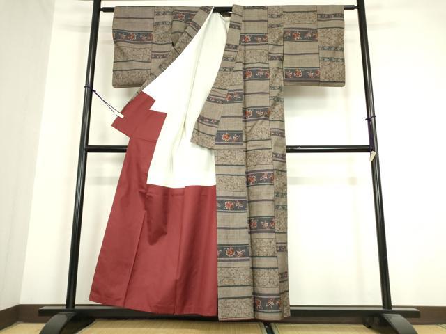 平和屋着物●本場大島紬 9マルキ 横段更紗花文 正絹 逸品 DAAY9232az