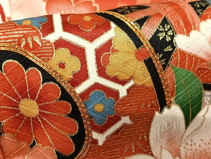 平和屋着物[]七五三　女の子　７歳　祝着　四つ身　駒刺繍　花蝶鼓文　暈し染め　金彩　正絹　逸品　AABB6656ja