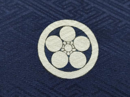 平和屋着物[]お宮参り　男の子　祝着　産着　初着　のしめ　龍　兜　宝尽くし花唐草文　金彩　逸品　CAAZ7042ze