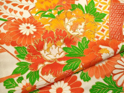 平和屋着物[]お宮参り　女の子　祝着　産着　初着　のしめ　駒刺繍　折り鶴吉祥草花文　金彩　逸品　CAAZ7049ze