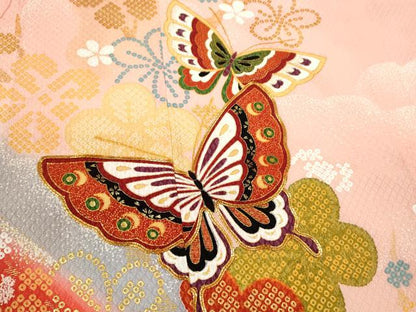 平和屋着物[]七五三　女の子　７歳　祝着　四つ身　駒刺繍　舞蝶枝梅文　たたき染め　金彩　逸品　CAAZ7033ze