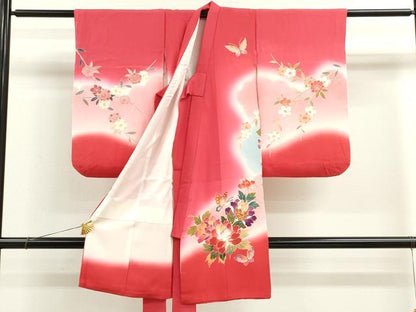 平和屋着物[]お宮参り　女の子　祝着　産着　初着　のしめ　駒刺繍　草花舞蝶文　暈し染め　逸品　CAAZ7043ze