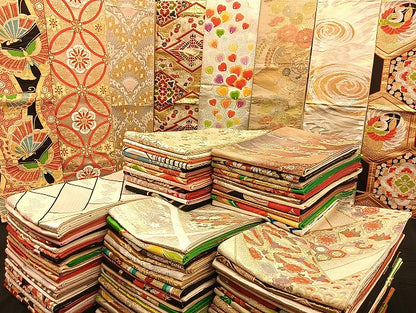 平和屋着物■袋帯 西陣 まとめて100点 向かい鶴 孔雀羽 蝶 花柄 七宝 正倉院 佐賀錦 金銀糸 など 未使用品あり 全て正絹 mmm025
