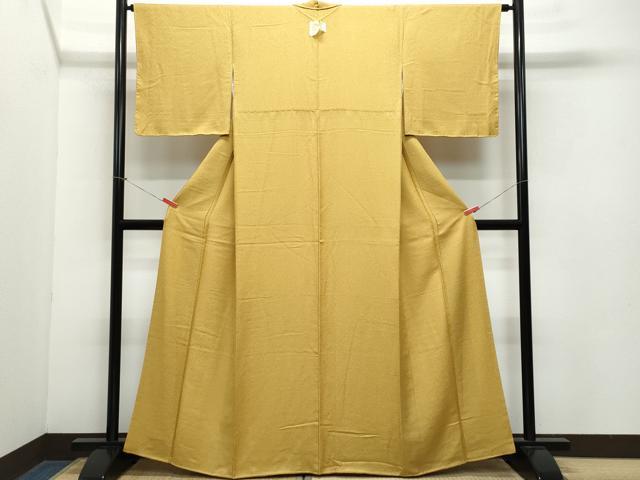 平和屋着物●上質な色無地 紋意匠 黄橡色 正絹 逸品 CAAZ8381vf