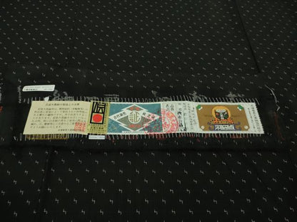 平和屋着物●極上　本場大島紬　古代染色純泥染　深田兼徳作　黒地　証紙付き　逸品　DZAB2534kh6