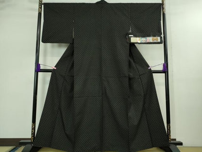 平和屋着物●極上　本場大島紬　古代染色純泥染　深田兼徳作　黒地　証紙付き　逸品　DZAB2534kh6