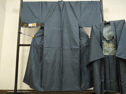 平和屋着物■極上　男性 本場大島紬 アンサンブル キングサイズ 長羽織 100亀甲 総詰め　新納光夫作　証紙付き　逸品　未使用　DZAB2741kh6