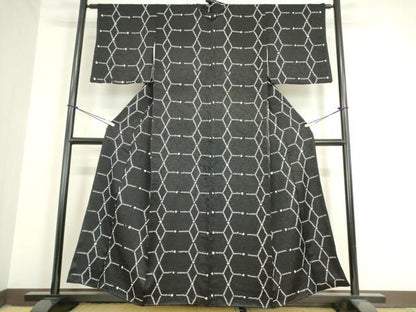 平和屋着物●上質な小紋 絞り 亀甲繋ぎ 黒地 正絹 逸品 DAAY9383az