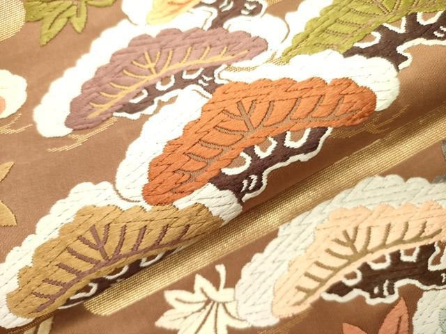 平和屋着物●六通柄袋帯　唐織　エ霞松文　金糸　正絹　逸品　DAAZ2326op